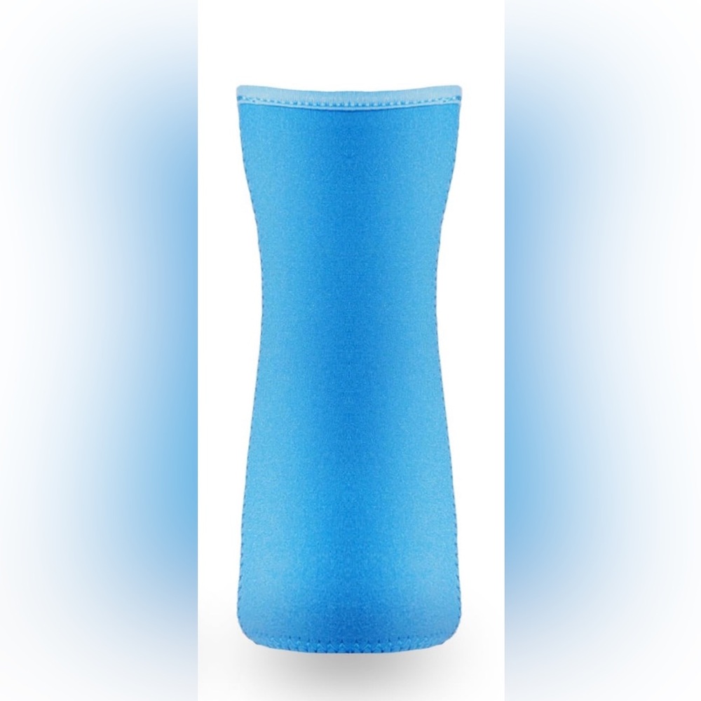NWT-Tridescent Blue Neoprene Insulated Sleeve for 22 oz Cirkul Bottles
